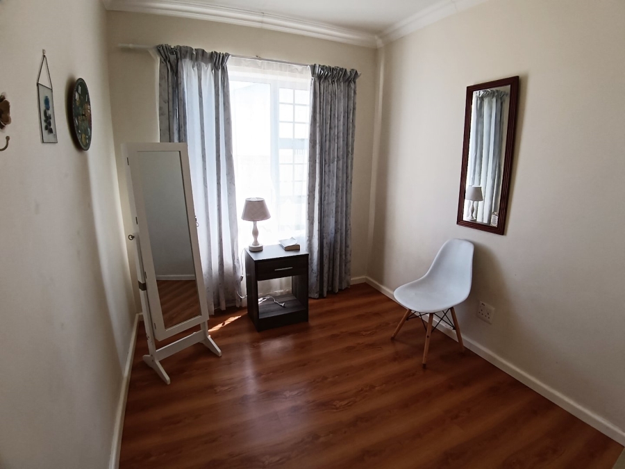 3 Bedroom Property for Sale in Fraaiuitsig Western Cape